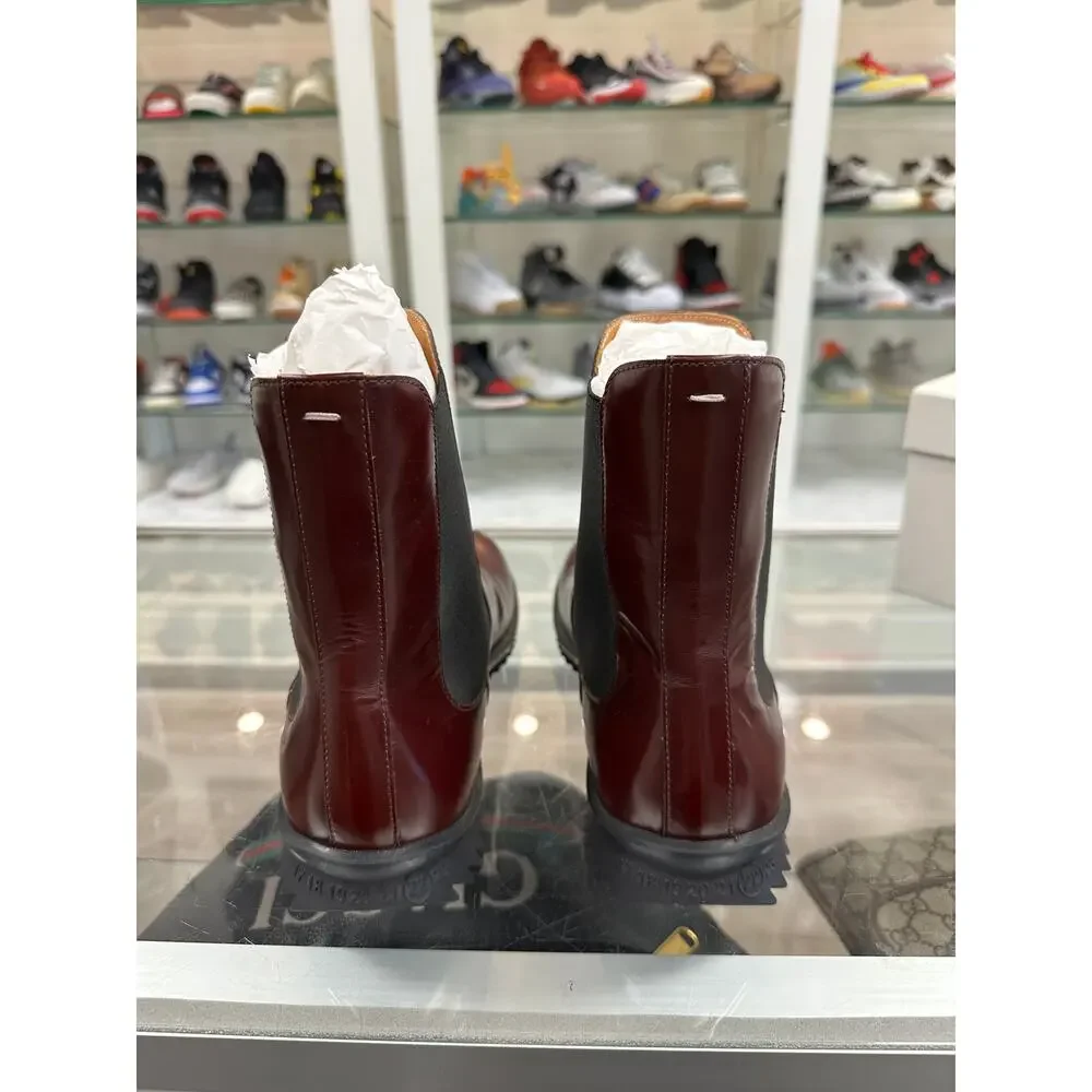 Maison Margiela bordeaux leather Chelsea boots size 41 Pre Owned with Box SF